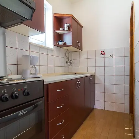 Andela Barbat na Rabu