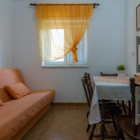 Daire Andela Barbat na Rabu